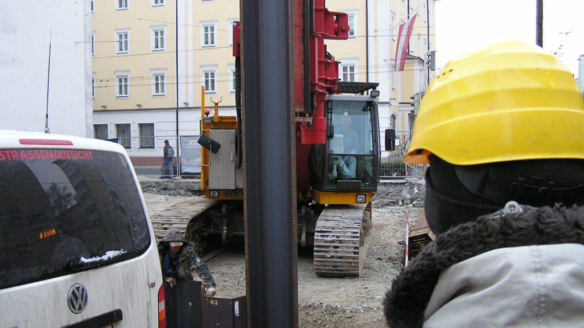 Port Polska: próbne palowanie pod terminal zakończone